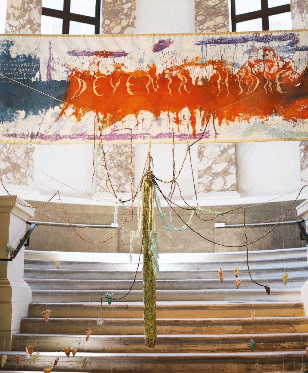 Intrication plastique: Transfastes | Instalation & performance : HYDRE